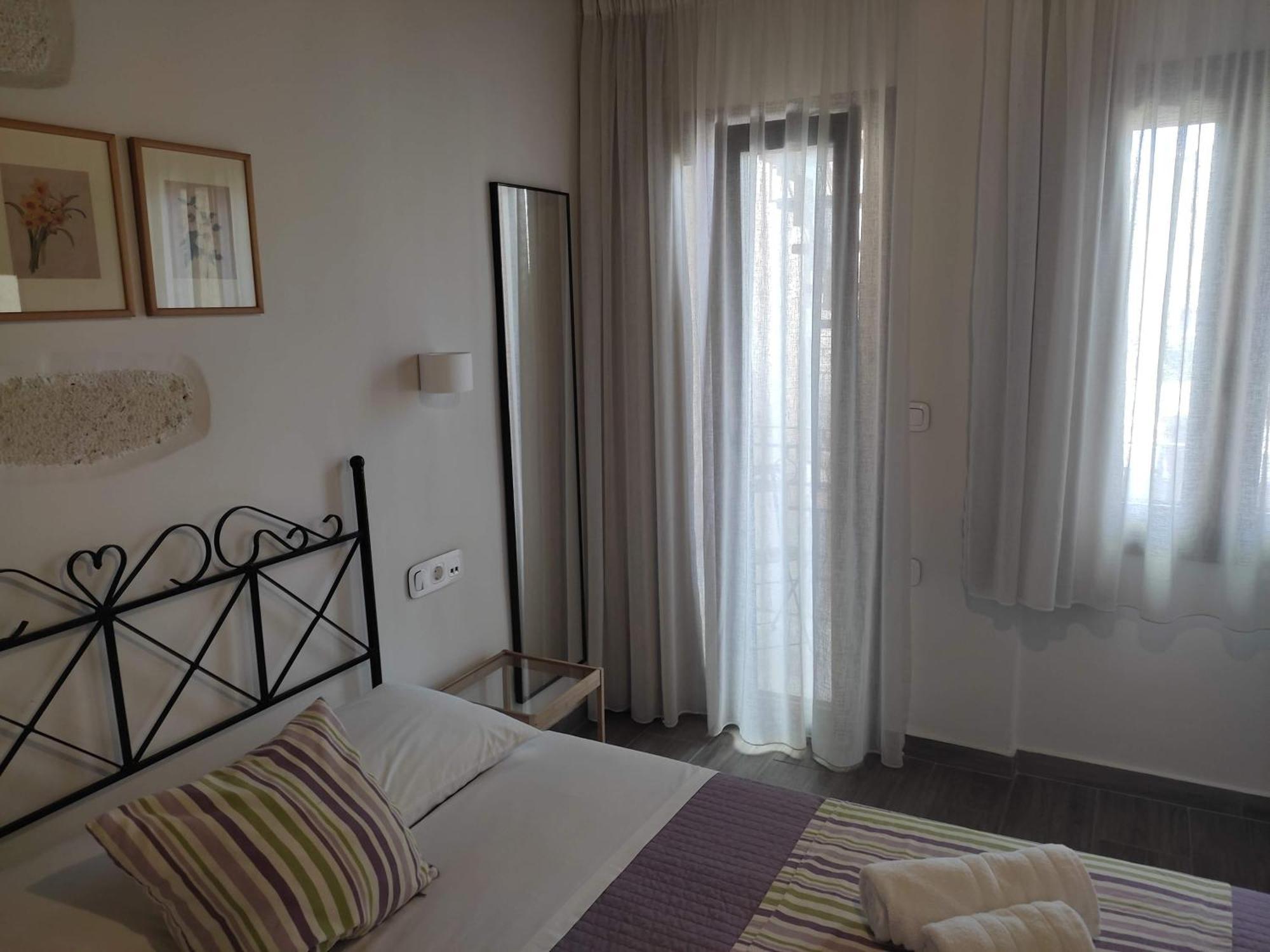 Loggia Traditional Suites Rethymno  Bilik gambar